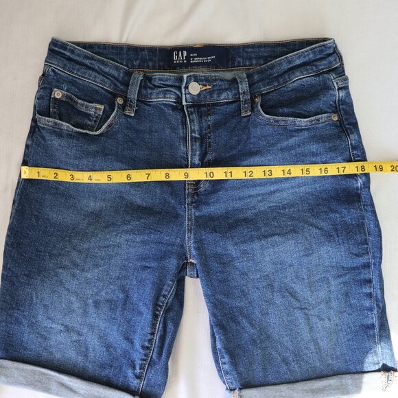 Gap Denim Shorts - 9" Bermuda Short - Dark Wash - Size 6/28 - Picture 5 of 10